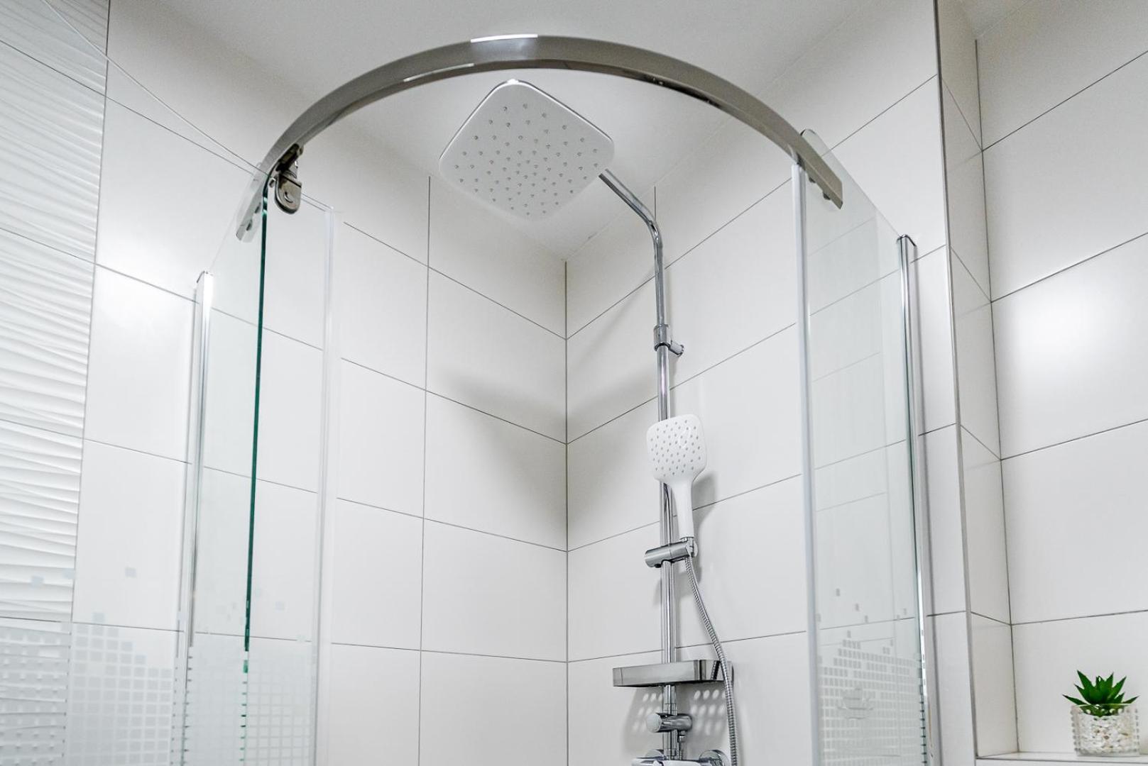 Apartmany Thermal Besenova Luaran gambar